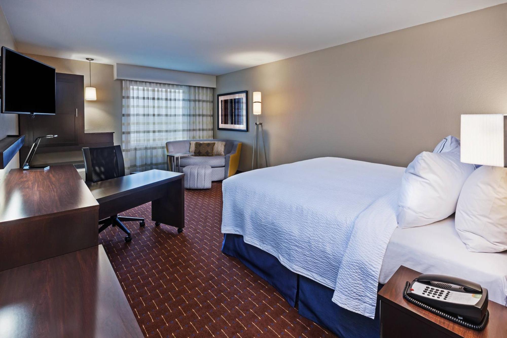 מלון Courtyard By Marriott אודסה מראה חיצוני תמונה